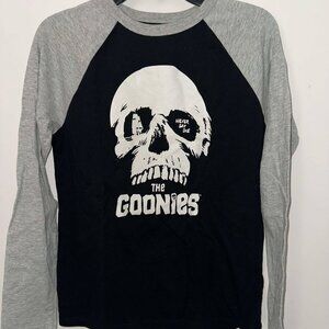 Gap Kids "The Goonies" graphic T, size XL